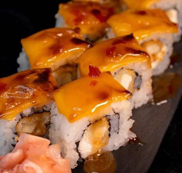 Golden chicken maki (viegli pikanti)